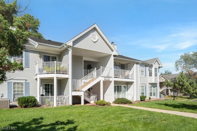 Building Photo - 3910 Graham Ct