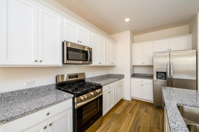 Building Photo - 2559 Adventure Wy