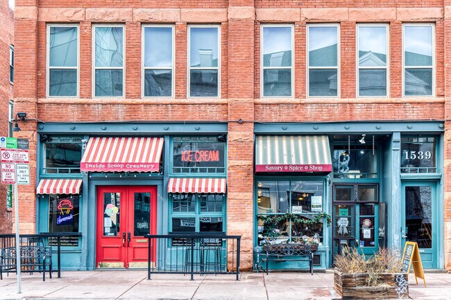 Building Photo - 1441 Central St