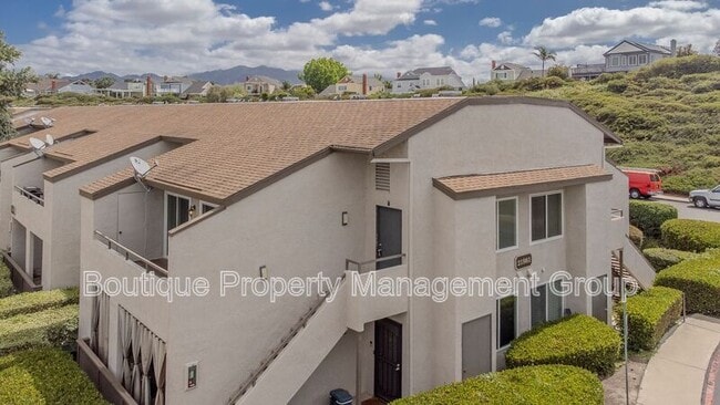 Building Photo - 21981 Rimhurst Dr