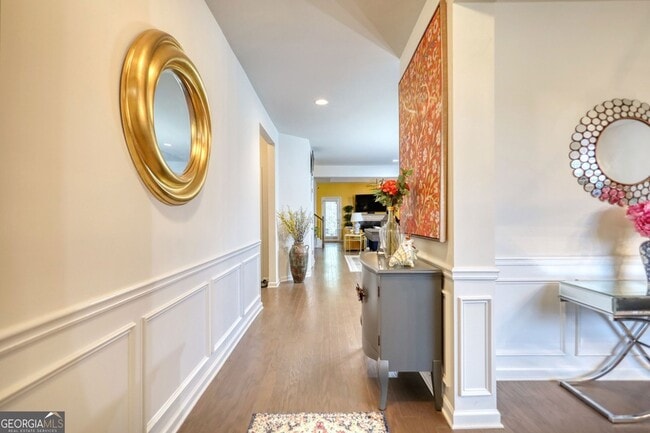 Building Photo - 164 Madison Grace Ave