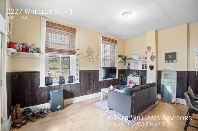 Building Photo - 2227 Wheeler St