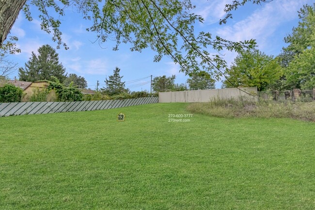 Building Photo - 1036 Ellen Dr