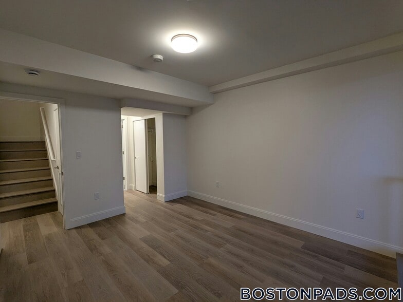 Building Photo - 1079 Commonwealth Ave