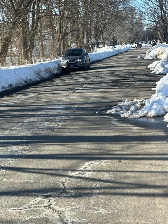 Building Photo - 1 Maple St