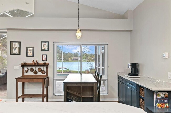 Building Photo - 8412 Ridgebrook Cir