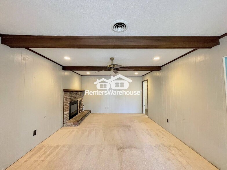 Building Photo - 6344 Chestnut Hill Rd