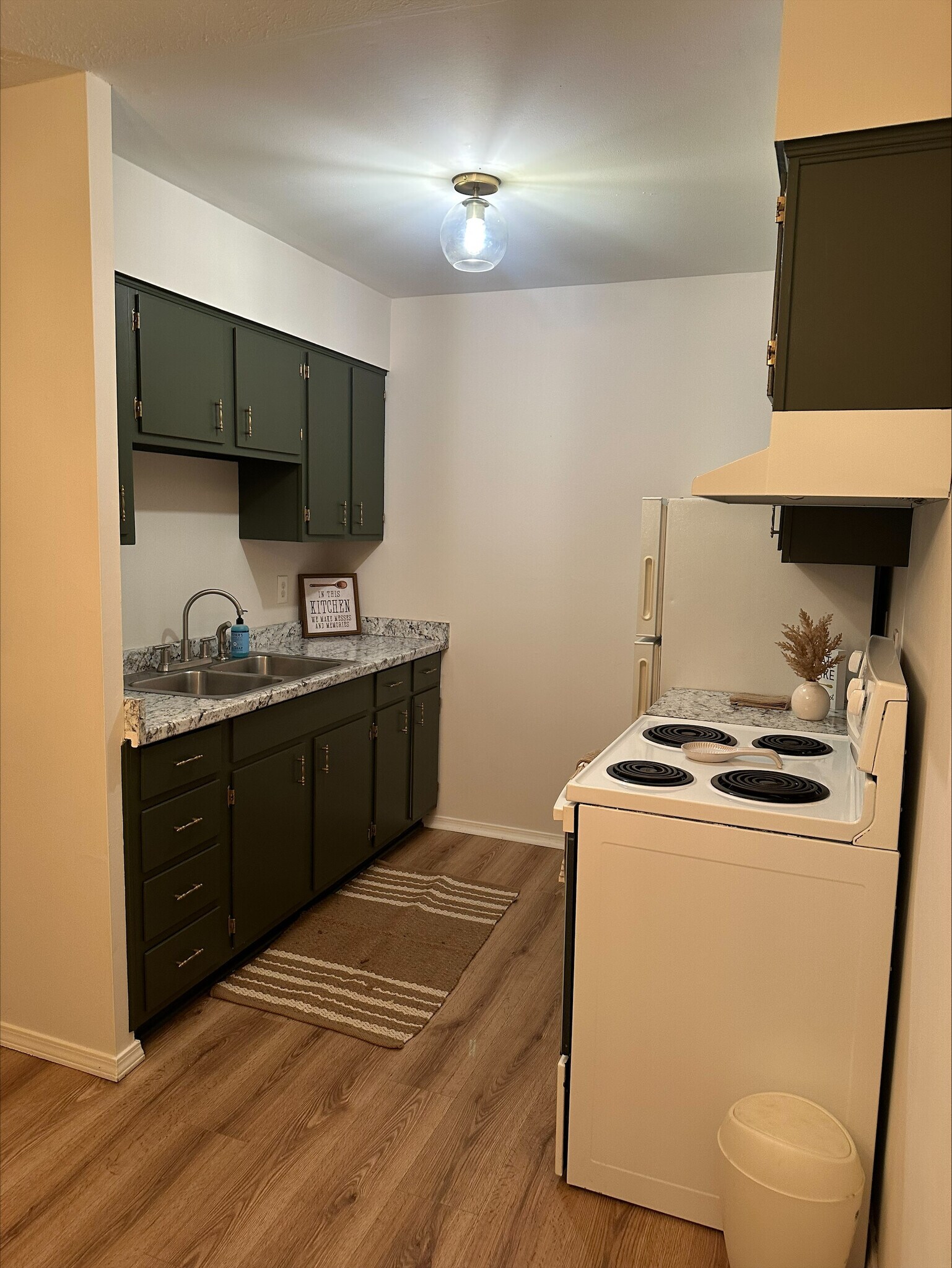 Building Photo - 4214 Billtown Rd