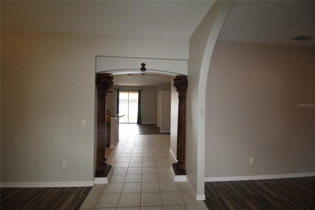 Building Photo - 3724 Eagle Pass St