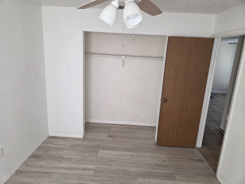 Building Photo - 12841 Kellywood Cir