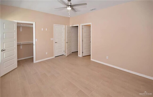 Building Photo - 23 West Dr