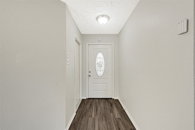 Building Photo - 8402 Bird Meadow Ln