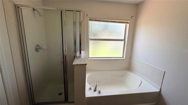 Building Photo - 2568 Aventurine St