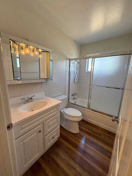 Building Photo - 223 Mendocino St