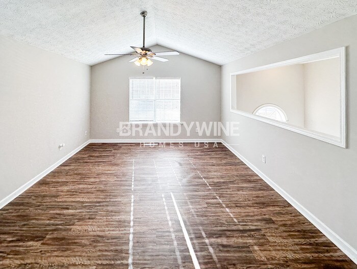 Building Photo - 152 Edward Dr