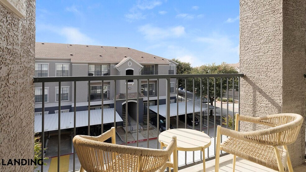 Building Photo - 17811 Vail St