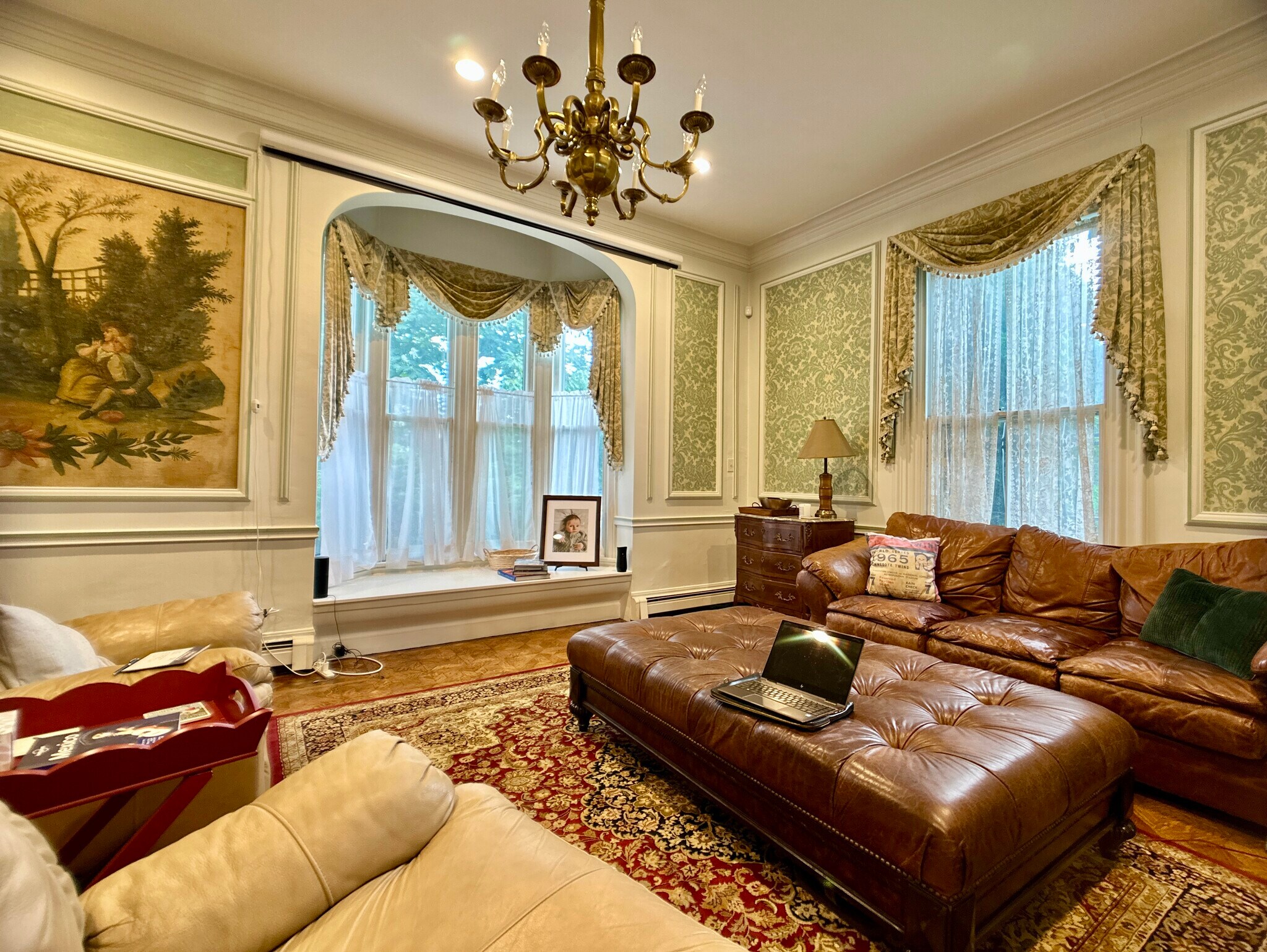 Building Photo - 61 Pond St