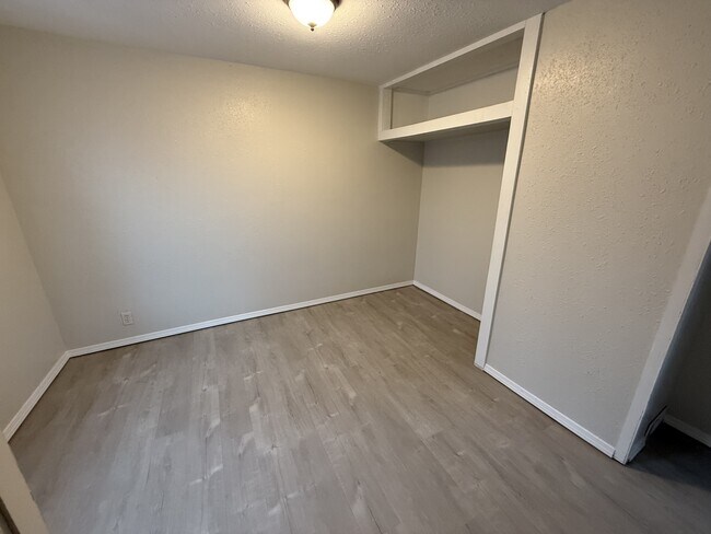 Building Photo - 1202 Alabama Ave