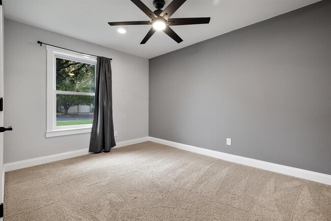 Building Photo - 5143 Ganymede Dr