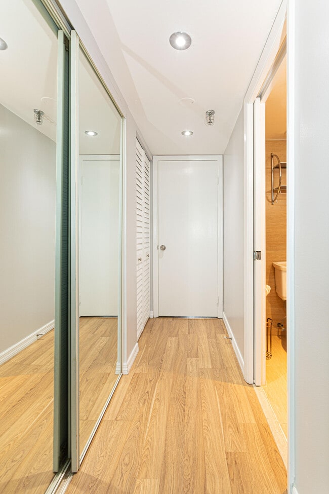 Building Photo - 6500 NW 2nd Ave