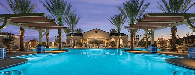 Building Photo - 55+ Amenity rich Pebble Creek community!