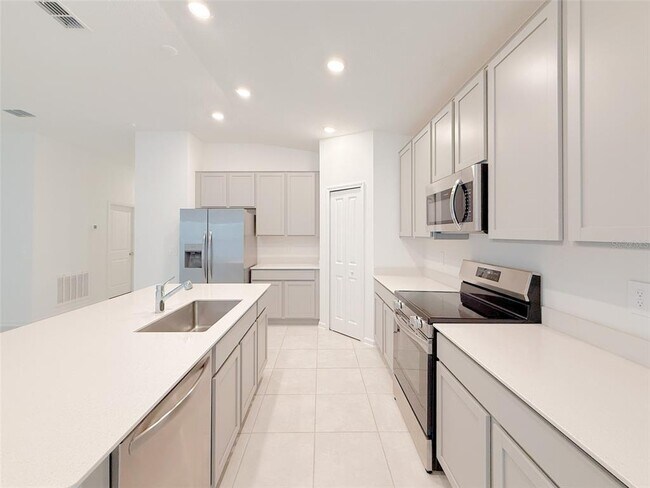 Building Photo - 1487 Brentwood Dr