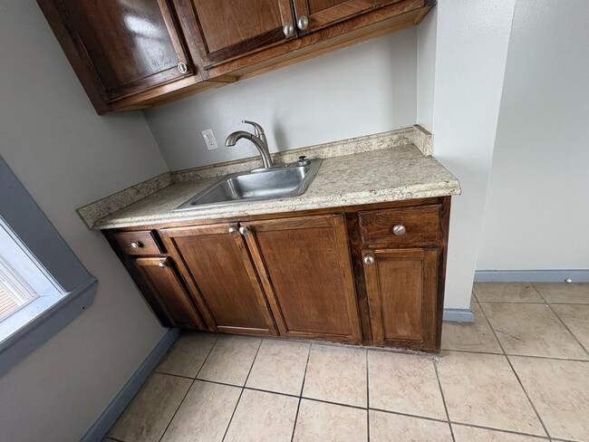 Building Photo - Soldoris