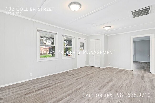 Building Photo - 402 Collier St