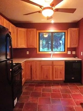 Primary Photo - 15845 27th Ave N