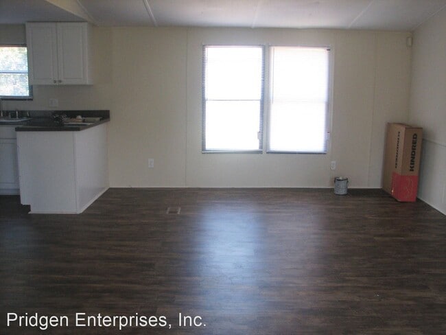 Building Photo - 3 br, 2 bath House - 3192 Highway 72 West