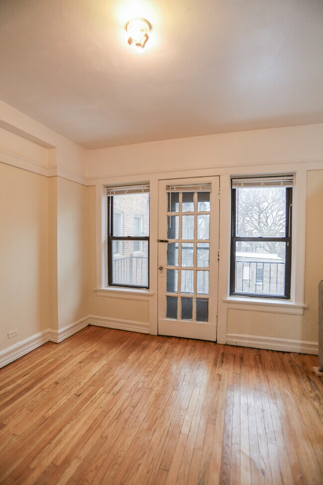 Building Photo - 7455 Greenview