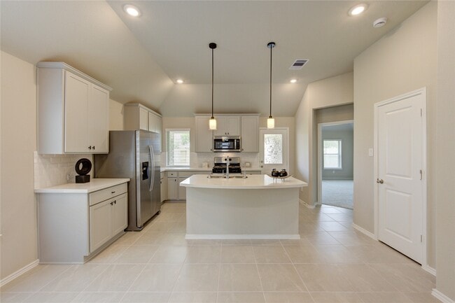 Building Photo - 203 Bright Vly Wy
