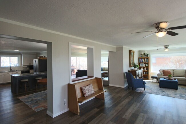 Building Photo - 419 S 100 E