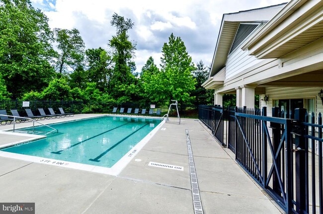 Building Photo - 2007 Connor Ct