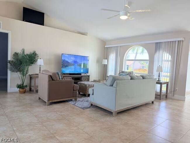 Building Photo - 2937 SW 8th Pl