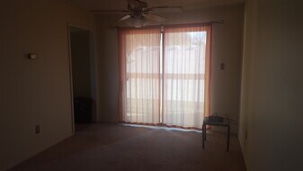 Building Photo - 8582 Chesapeake Blvd, Unit 309