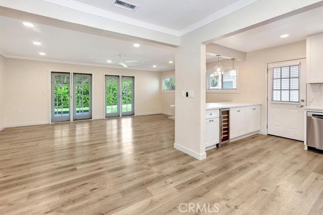 Building Photo - 1298 Watson Ave