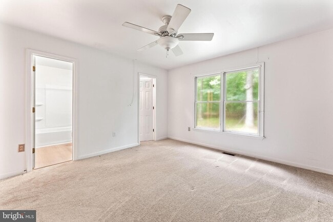 Building Photo - 12820 Lake Wilderness Ln
