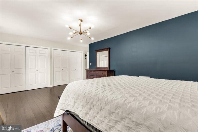 Building Photo - 10855 Lockwood Dr