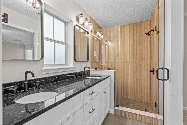 Building Photo - 4187 Quail Dr