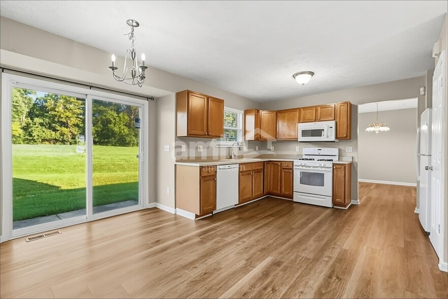 Building Photo - 8412 Celestial Cir