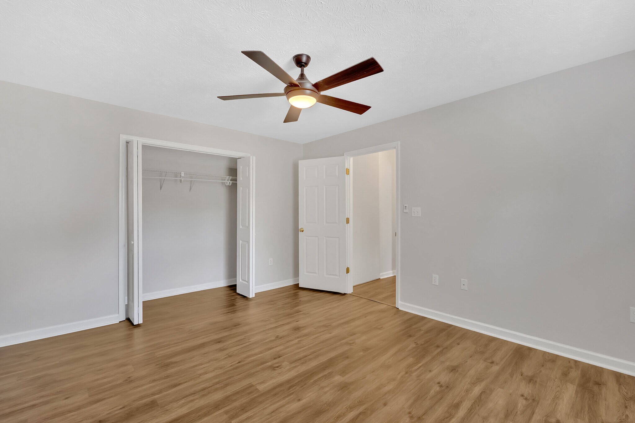 Building Photo - 711 Panther Creek Ct