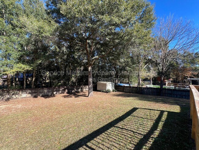 Building Photo - 4830 Timberland Dr