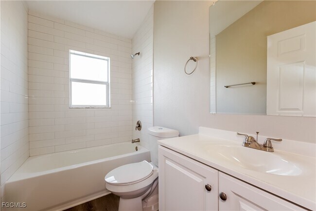Building Photo - 3607 75th St W