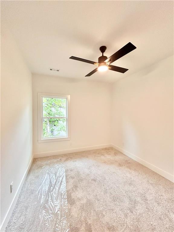 Building Photo - 6 Tarland Ln