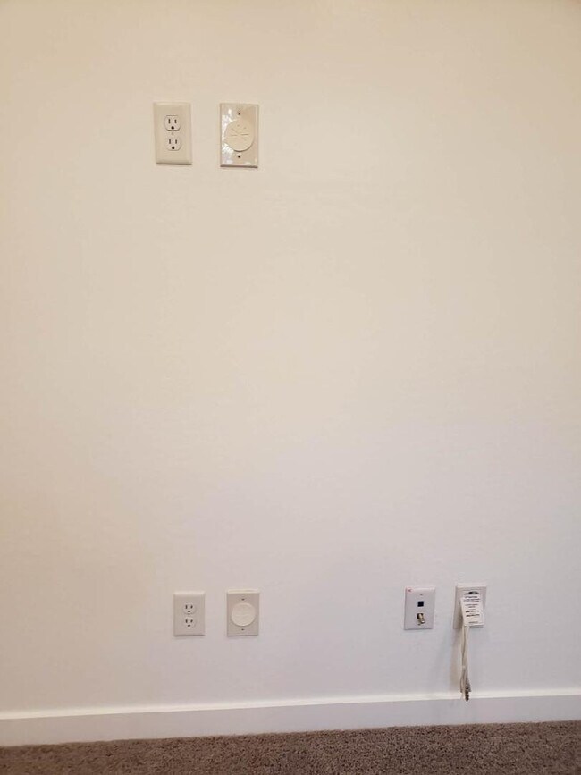 Building Photo - 4206 S 96th Ln