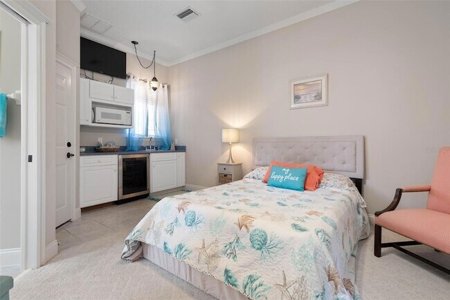 Building Photo - 67 Island Estates Pkwy