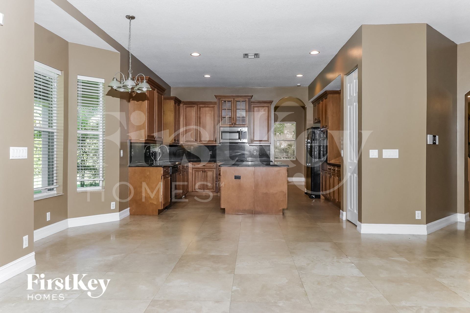 Building Photo - 8636 Cobblestone Point Cir