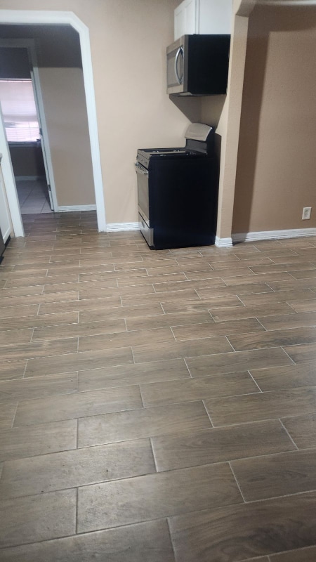 Building Photo - 531 Roper St