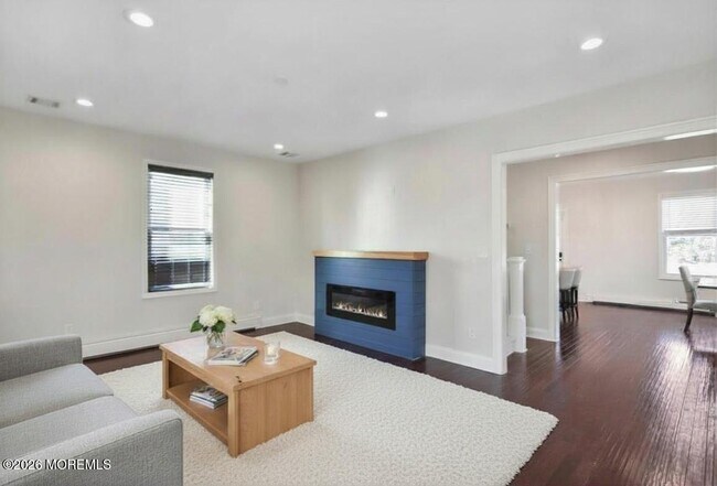 Building Photo - 108 Morris Ave